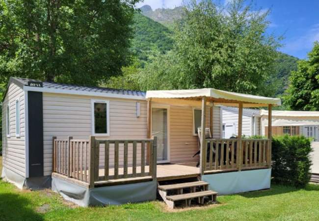 Mobil-home avec terrasse